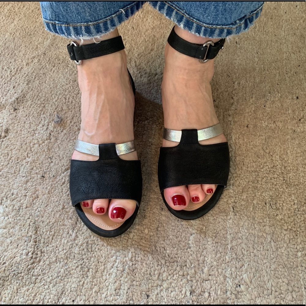 NW L’agence black and silver sandals